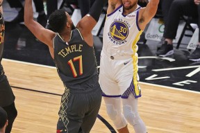 乐鱼体育平台-包含欧冠窗口期再迎强敌，芝加哥公牛状态回暖，主帅态度：态度坚定，球探报告显示潜力的词条